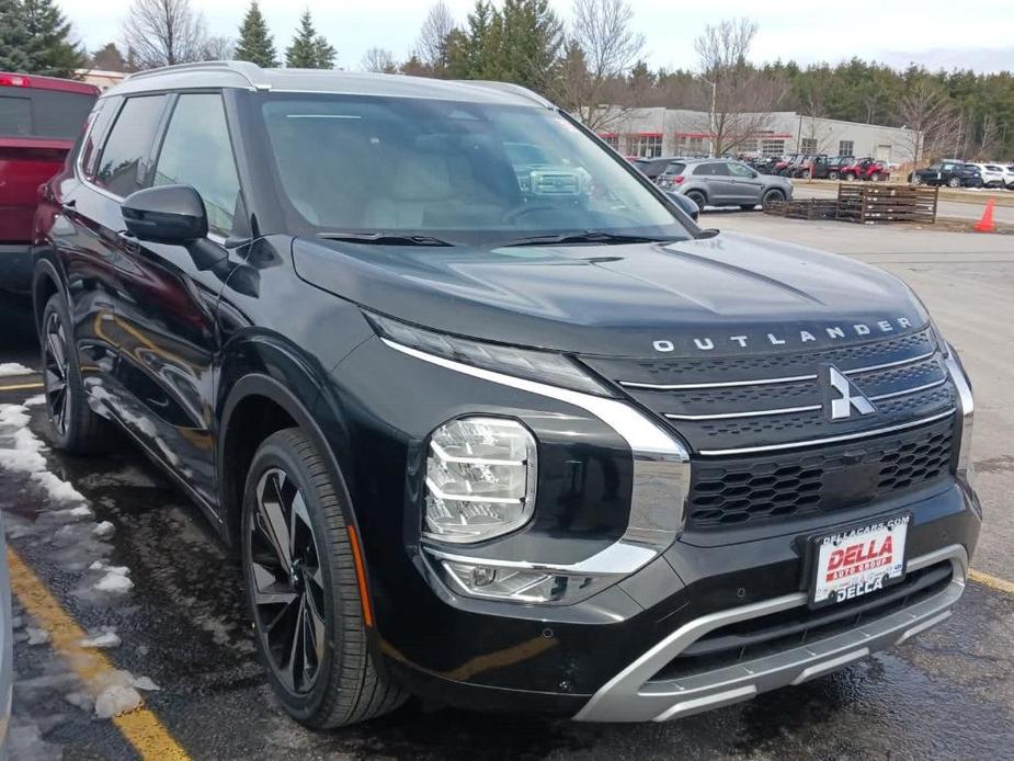 new 2024 Mitsubishi Outlander car, priced at $41,194