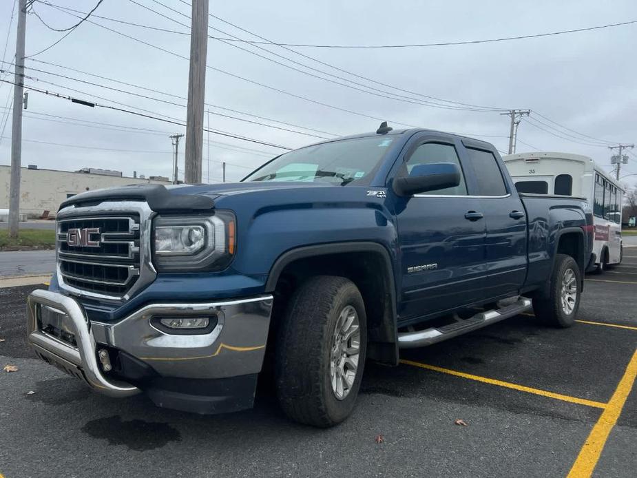 used 2018 GMC Sierra 1500 car, priced at $28,895