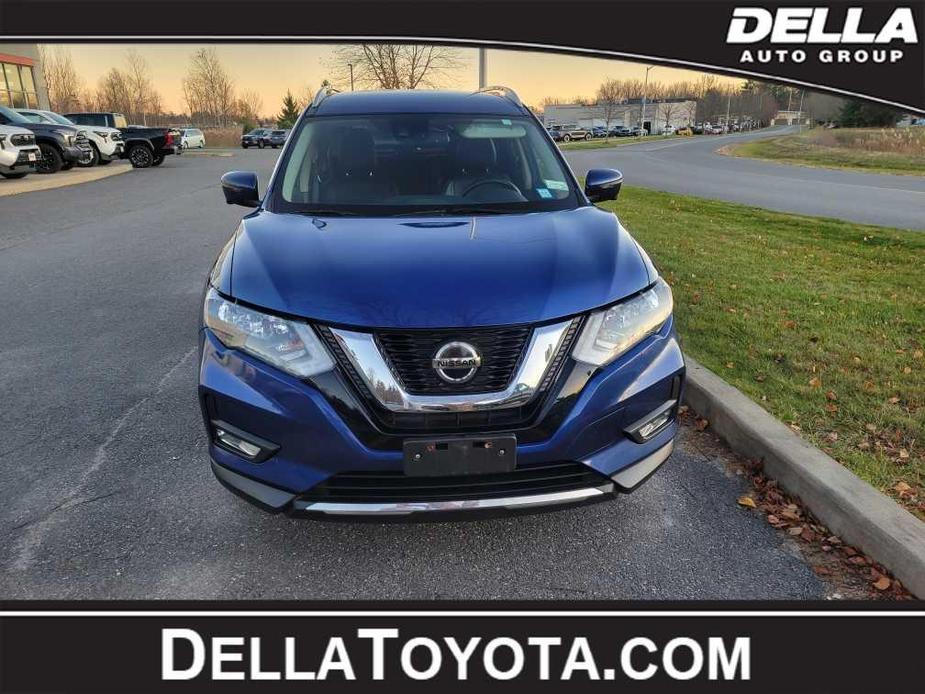 used 2019 Nissan Rogue car, priced at $19,998