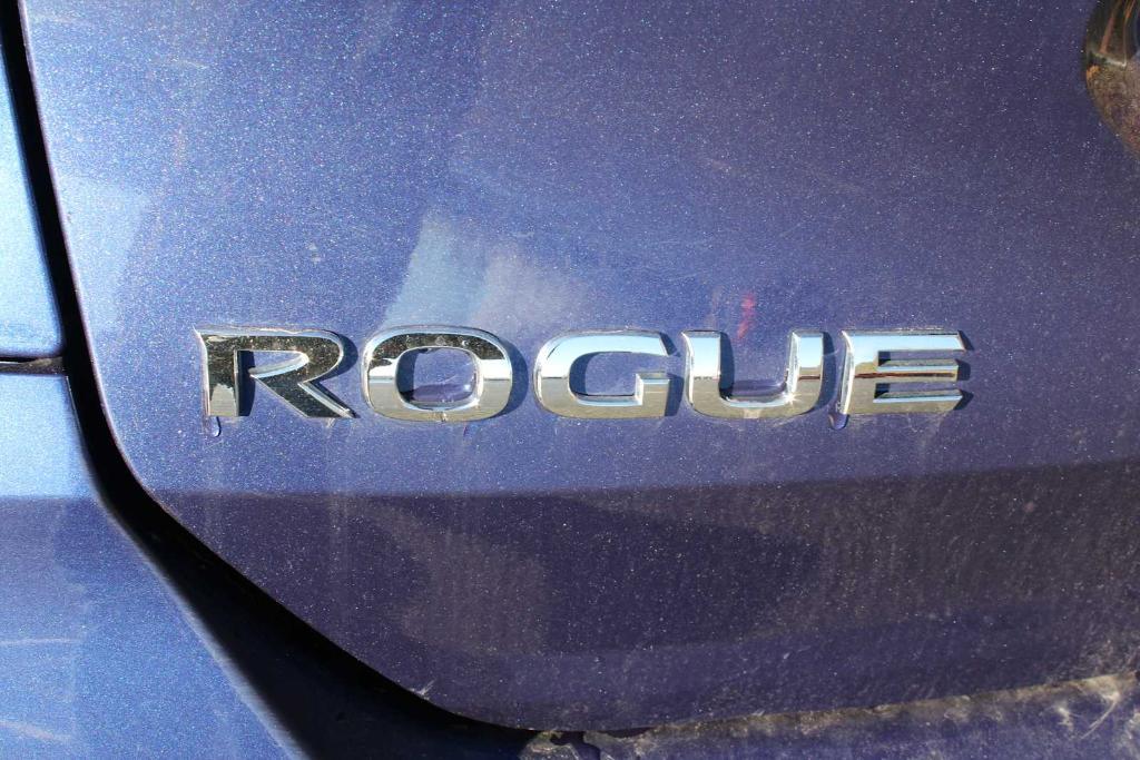 used 2019 Nissan Rogue car, priced at $18,000