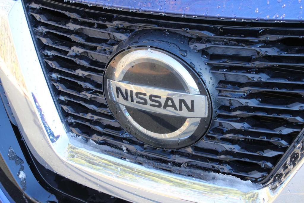 used 2019 Nissan Rogue car, priced at $18,000