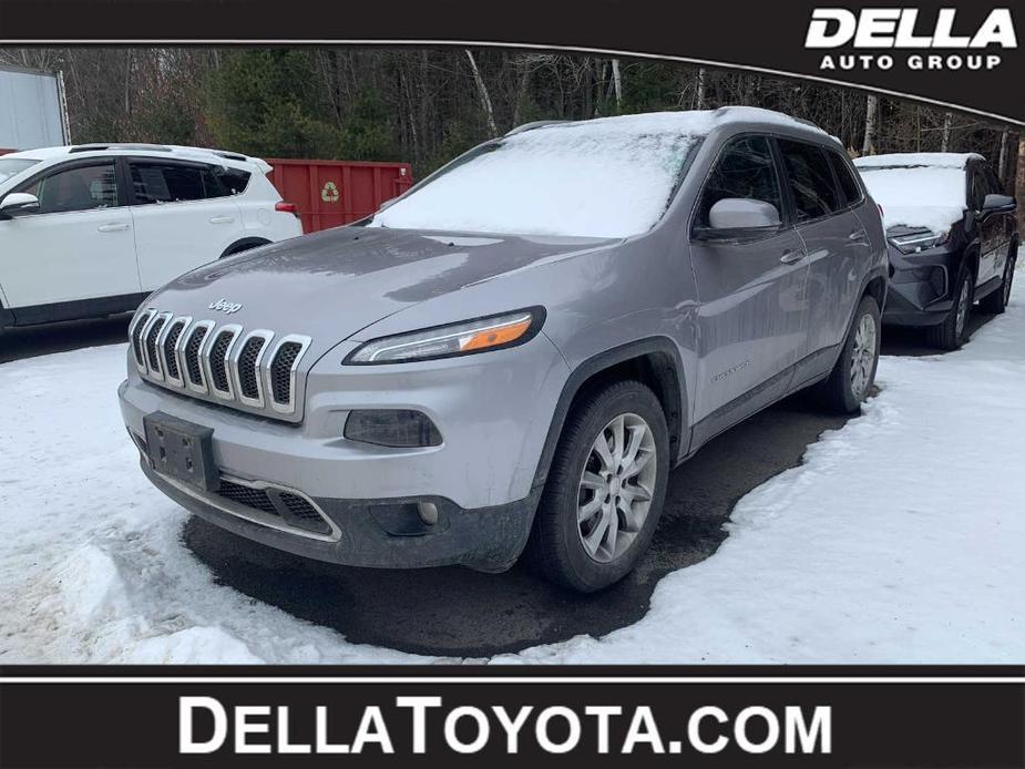 used 2018 Jeep Cherokee car, priced at $15,695