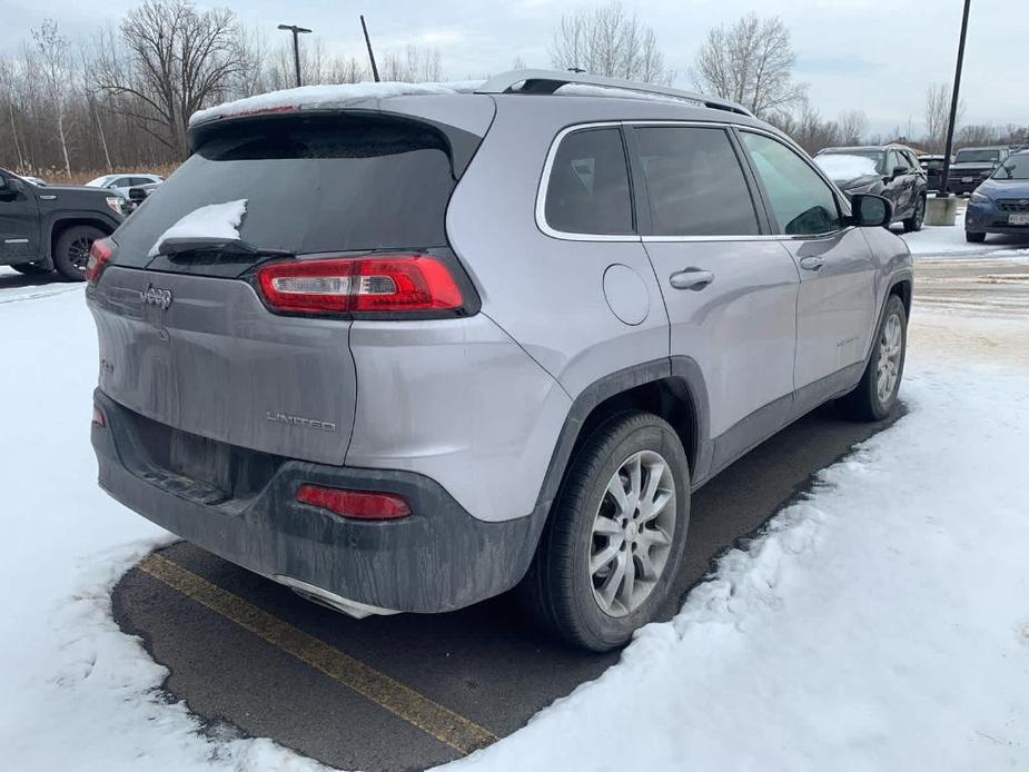 used 2018 Jeep Cherokee car, priced at $15,695