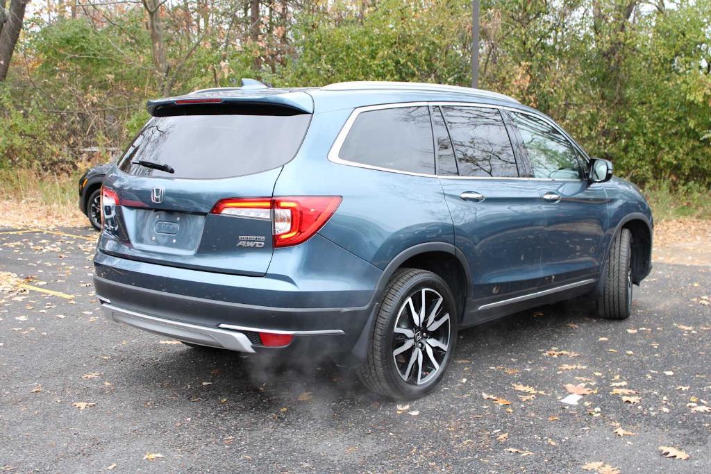 used 2021 Honda Pilot car, priced at $31,205