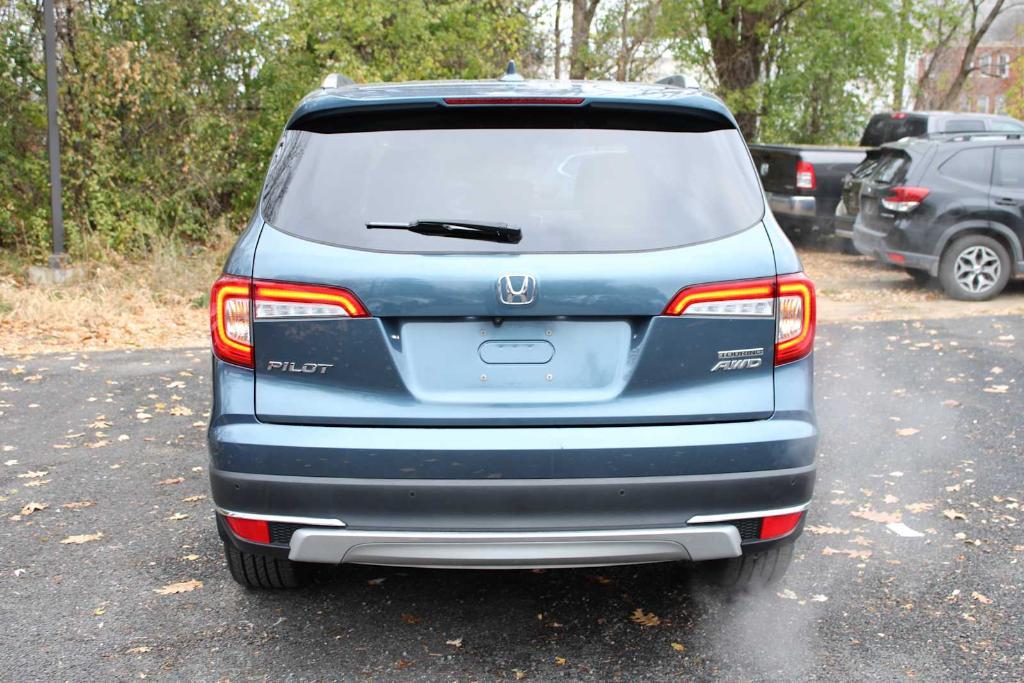 used 2021 Honda Pilot car, priced at $31,205