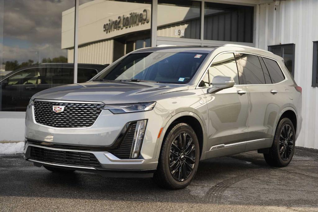 used 2024 Cadillac XT6 car, priced at $50,480