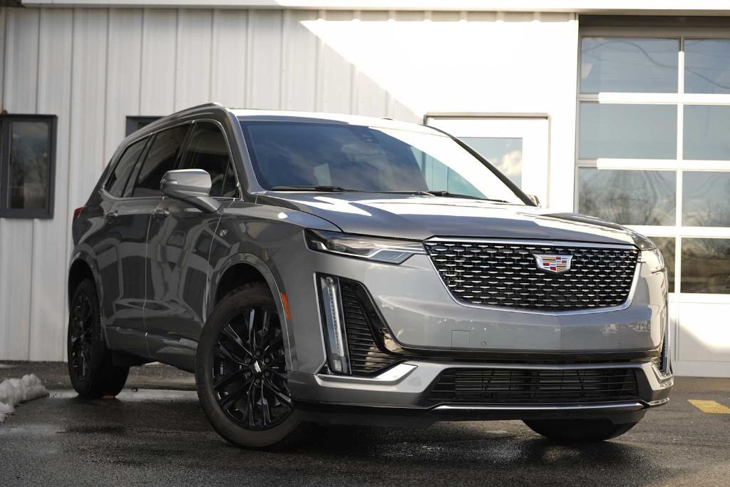 used 2024 Cadillac XT6 car, priced at $50,480