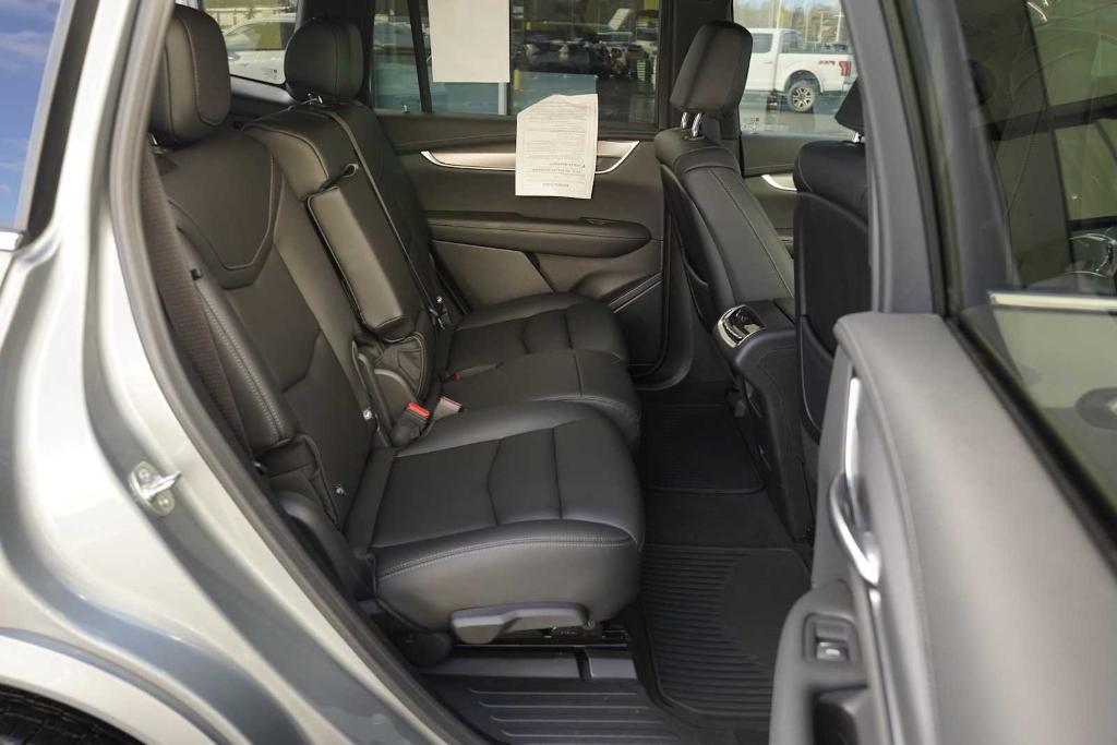 used 2024 Cadillac XT6 car, priced at $50,480