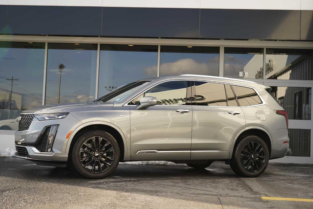 used 2024 Cadillac XT6 car, priced at $50,480