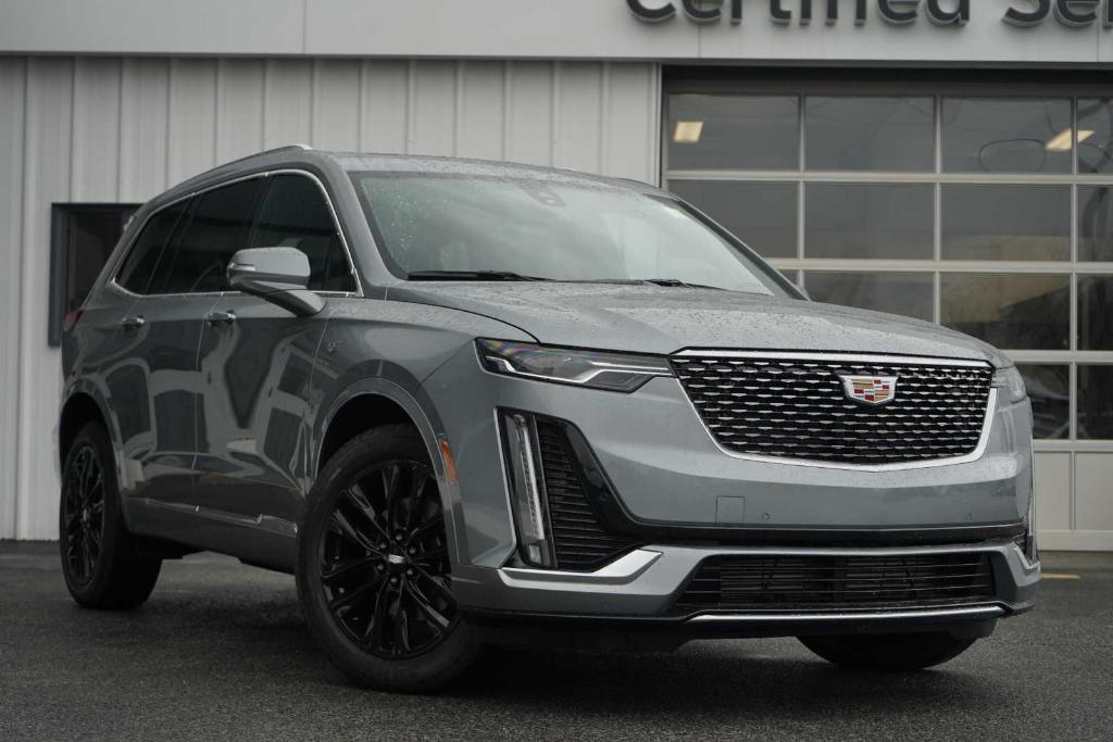 used 2024 Cadillac XT6 car, priced at $51,980