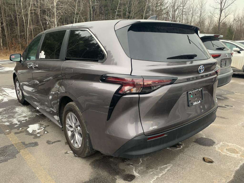 used 2024 Toyota Sienna car, priced at $46,895