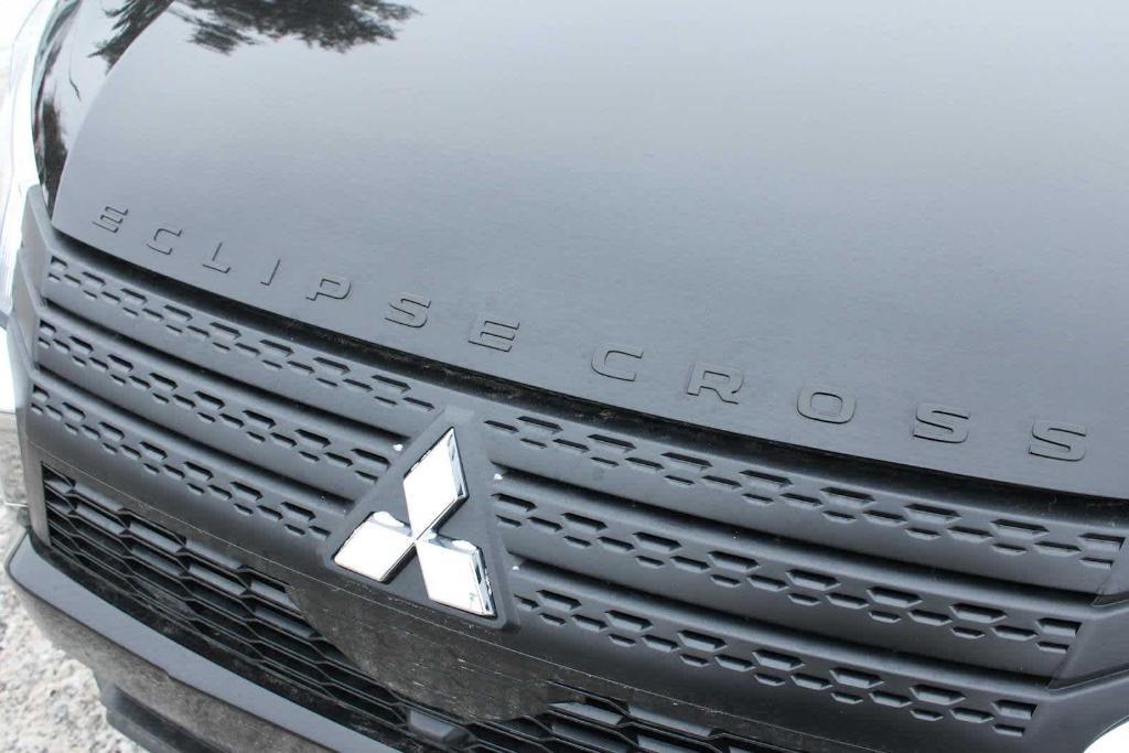 new 2025 Mitsubishi Eclipse Cross car, priced at $28,620