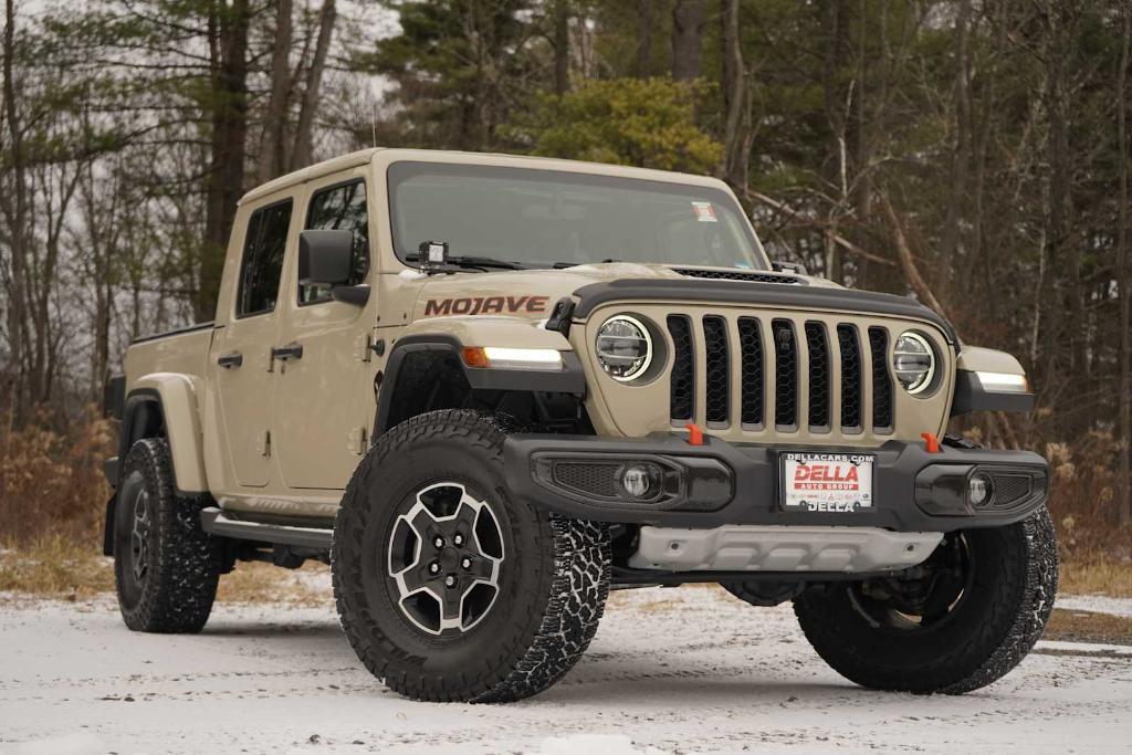 used 2020 Jeep Gladiator car, priced at $37,480