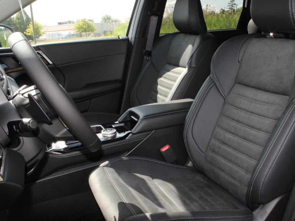 new 2025 Mitsubishi Outlander car, priced at $37,785