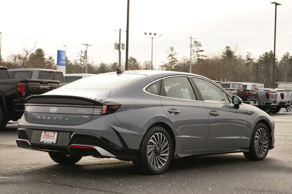 used 2024 Hyundai Sonata Hybrid car, priced at $31,975