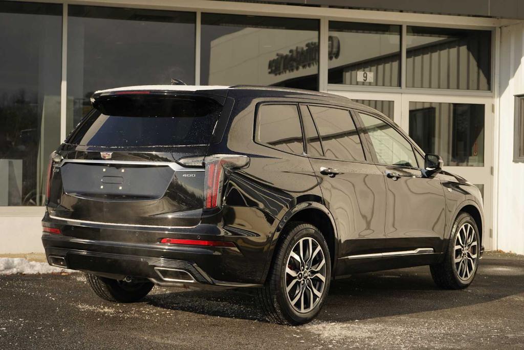 used 2024 Cadillac XT6 car, priced at $54,430