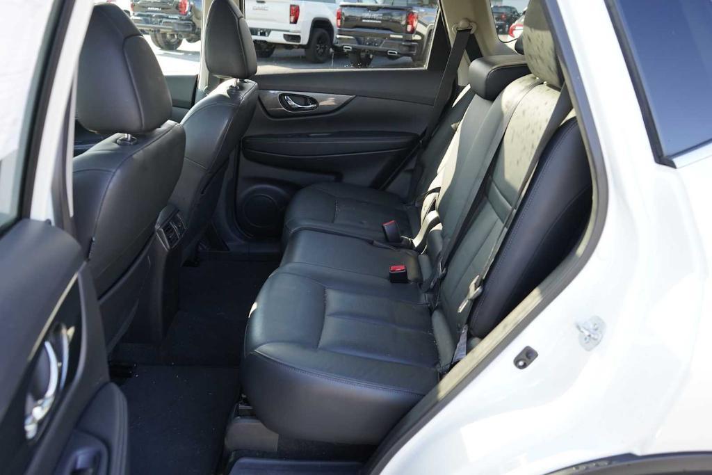 used 2015 Nissan Rogue car, priced at $10,985