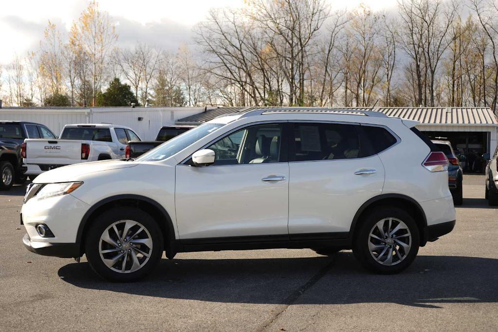 used 2015 Nissan Rogue car, priced at $10,985