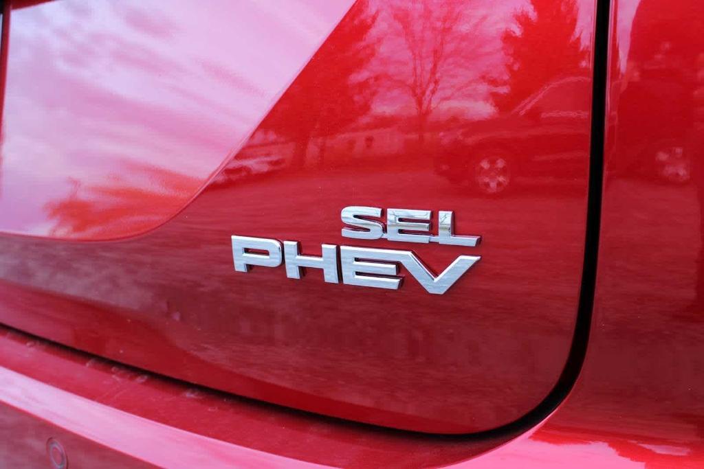 new 2025 Mitsubishi Outlander PHEV car, priced at $47,505