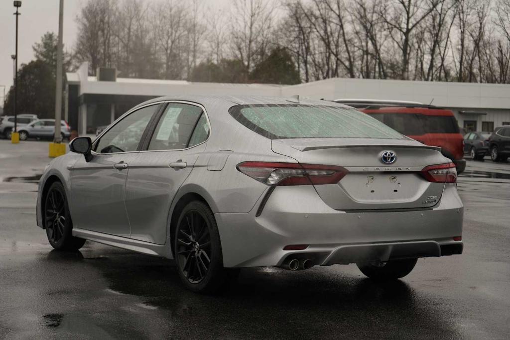 used 2021 Toyota Camry Hybrid car, priced at $27,895