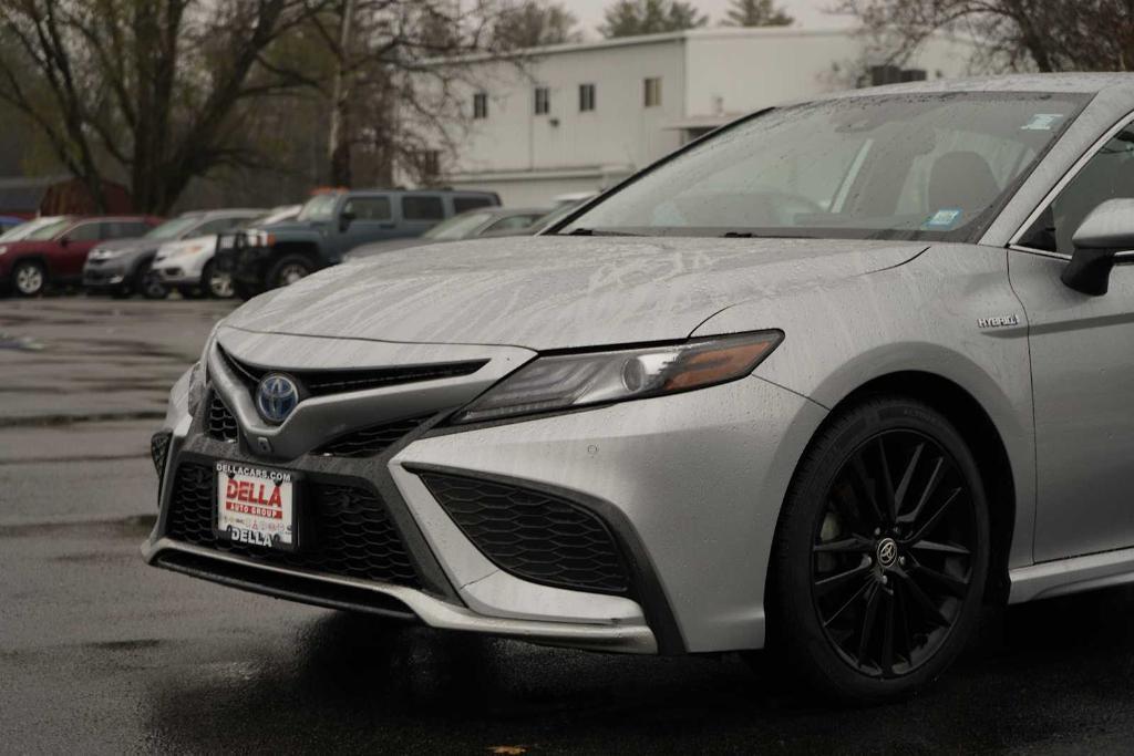 used 2021 Toyota Camry Hybrid car, priced at $27,895