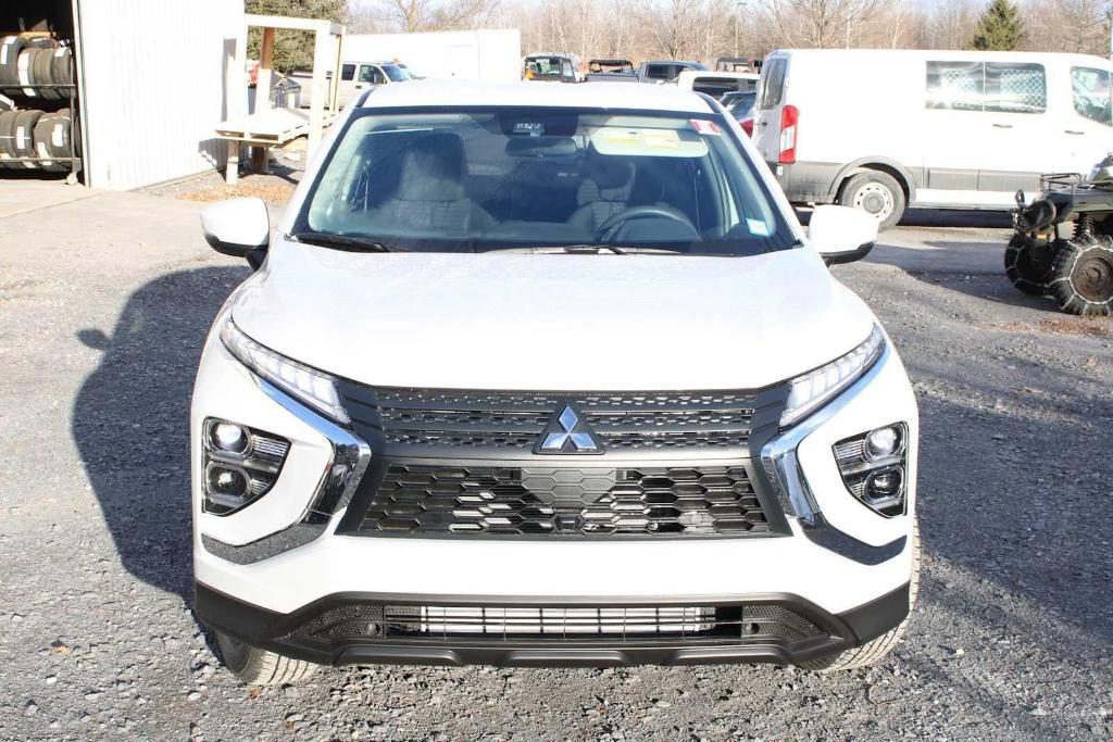 new 2025 Mitsubishi Eclipse Cross car, priced at $27,300