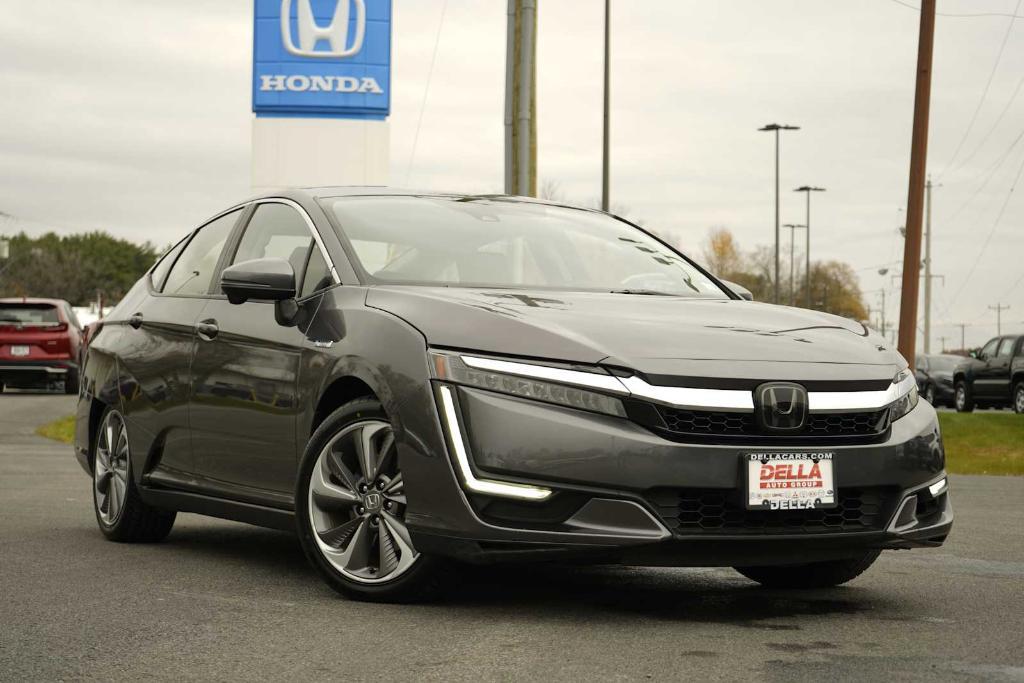 used 2018 Honda Clarity Plug-In Hybrid car, priced at $13,485