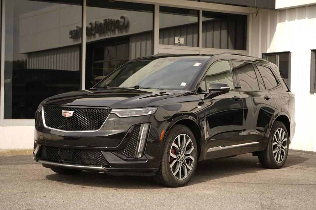 used 2024 Cadillac XT6 car, priced at $52,480