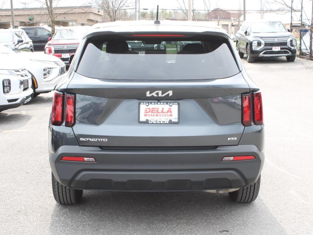 used 2023 Kia Sorento car, priced at $22,500