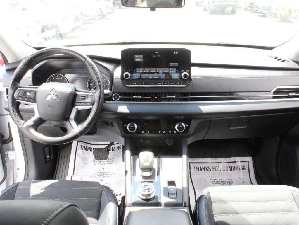 used 2024 Mitsubishi Outlander car, priced at $26,000