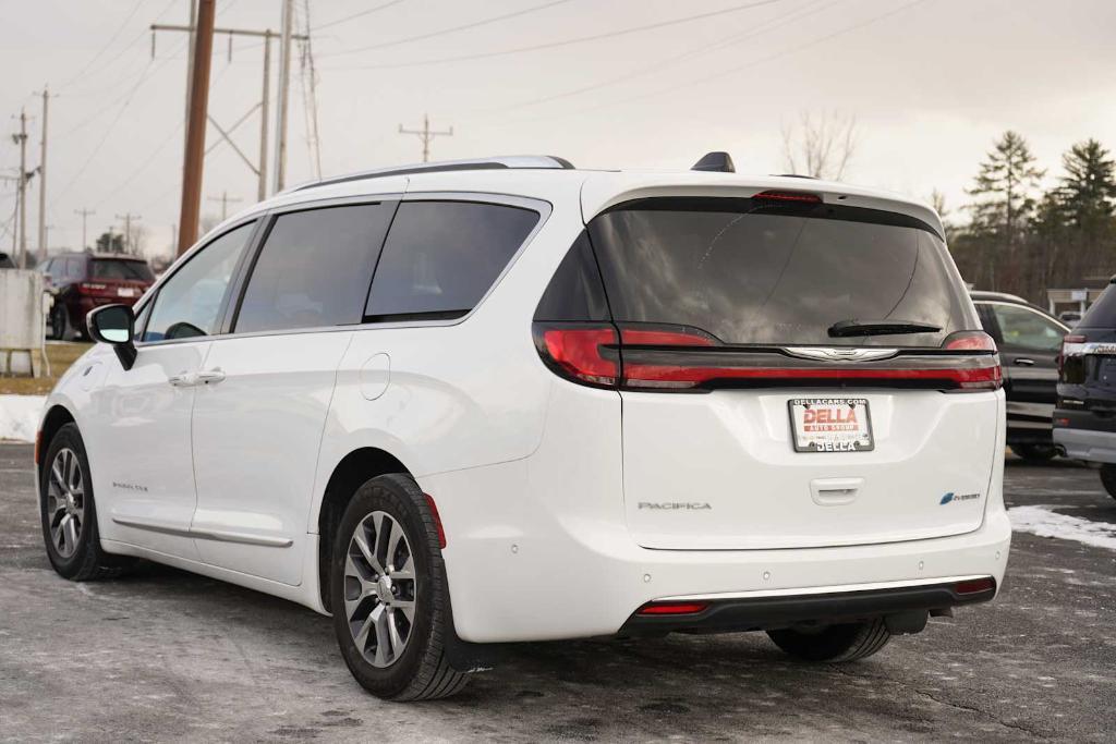 used 2023 Chrysler Pacifica Hybrid car, priced at $39,180