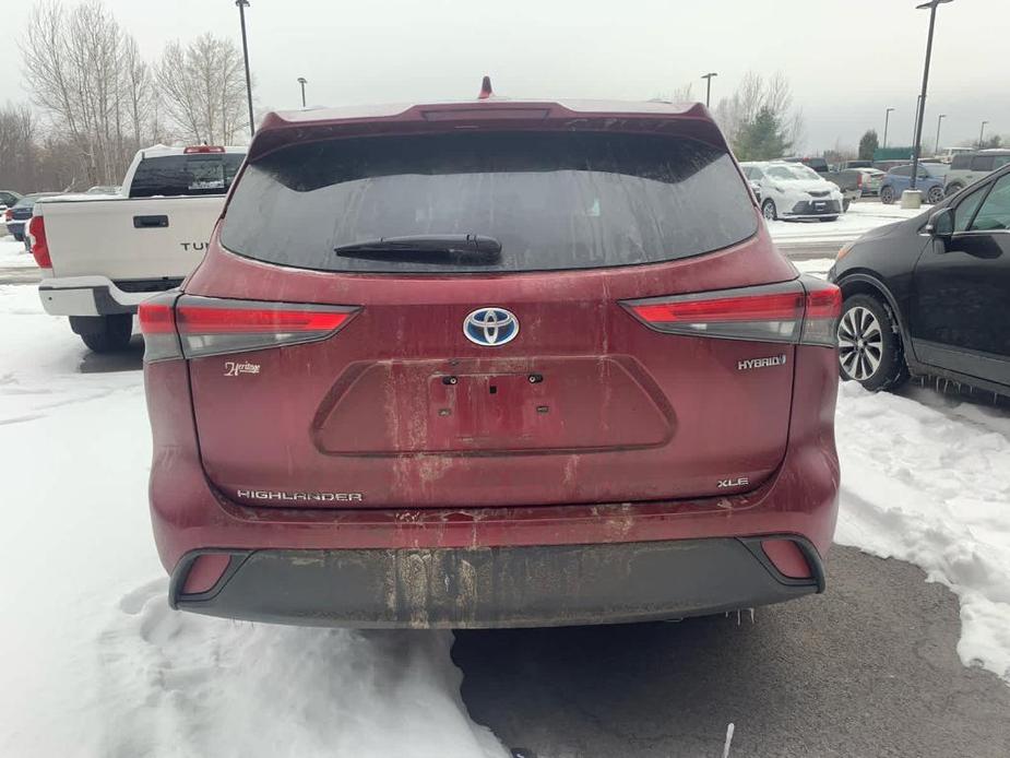 used 2021 Toyota Highlander Hybrid car, priced at $35,300