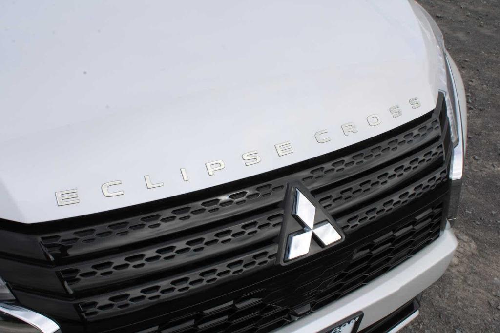 new 2024 Mitsubishi Eclipse Cross car, priced at $31,080