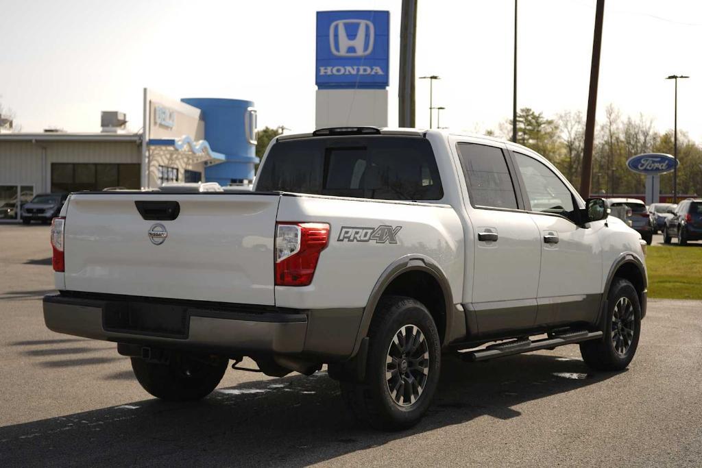 used 2019 Nissan Titan car