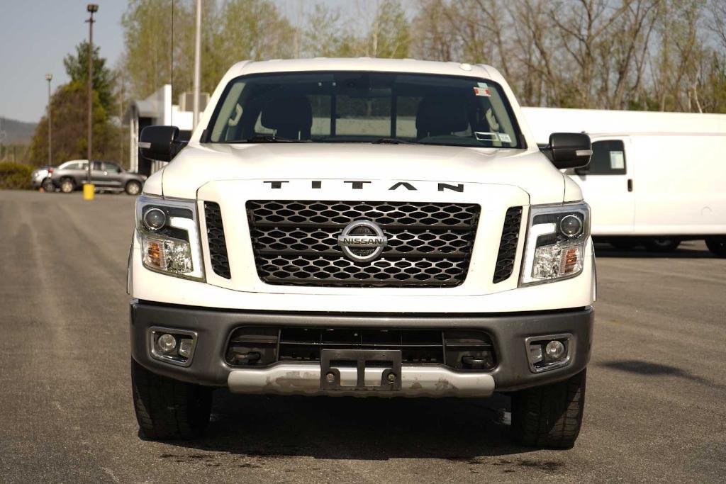used 2019 Nissan Titan car