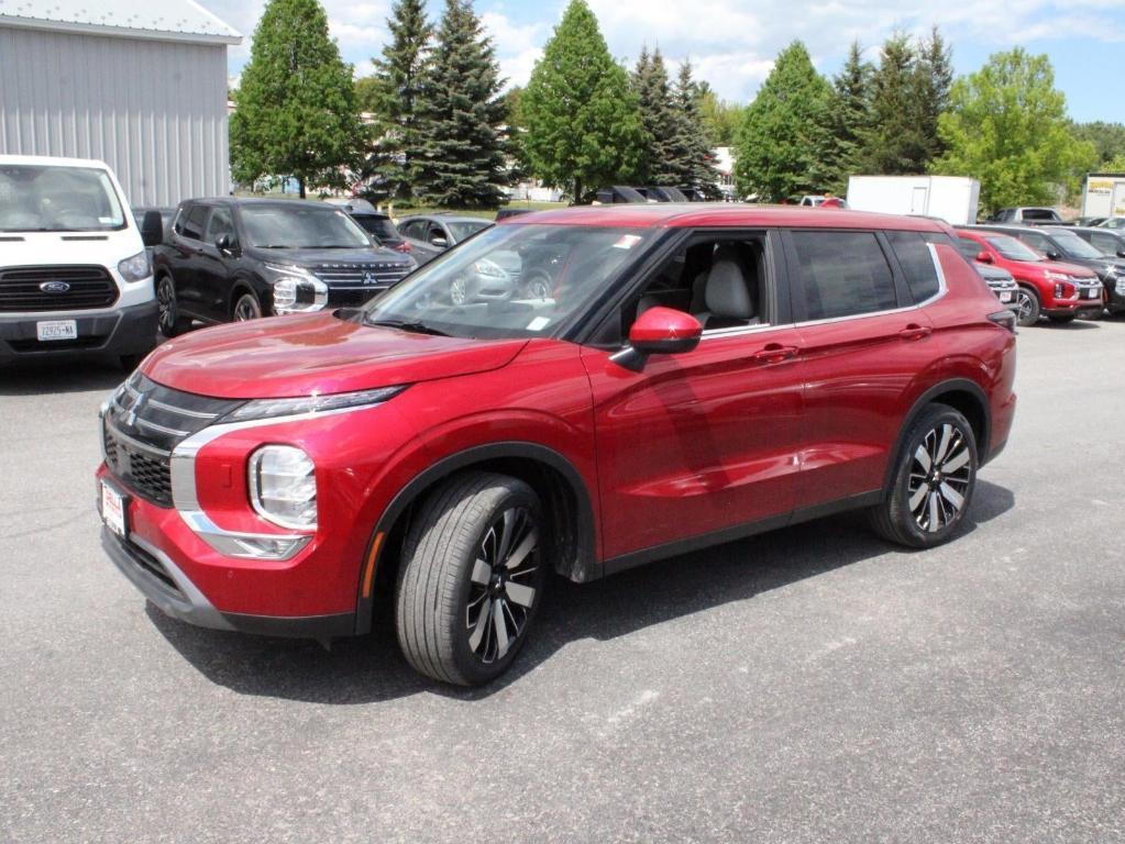 new 2025 Mitsubishi Outlander car, priced at $36,605