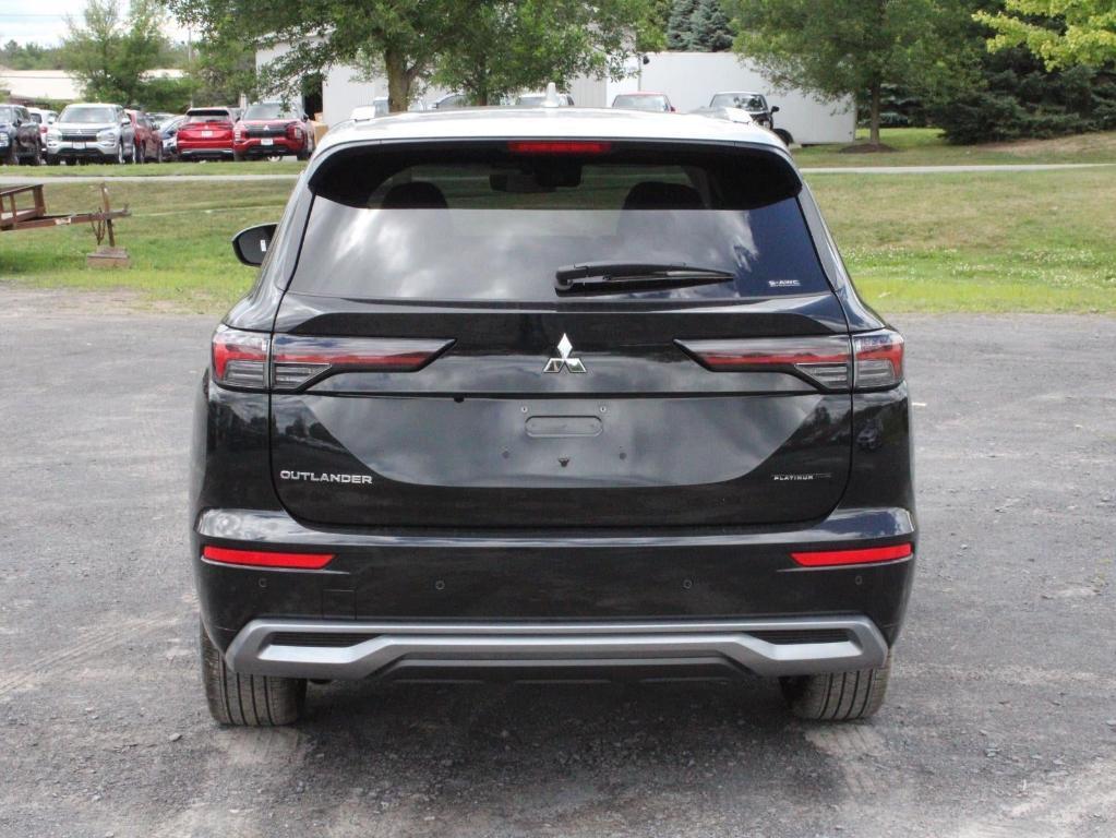 new 2025 Mitsubishi Outlander car, priced at $40,640