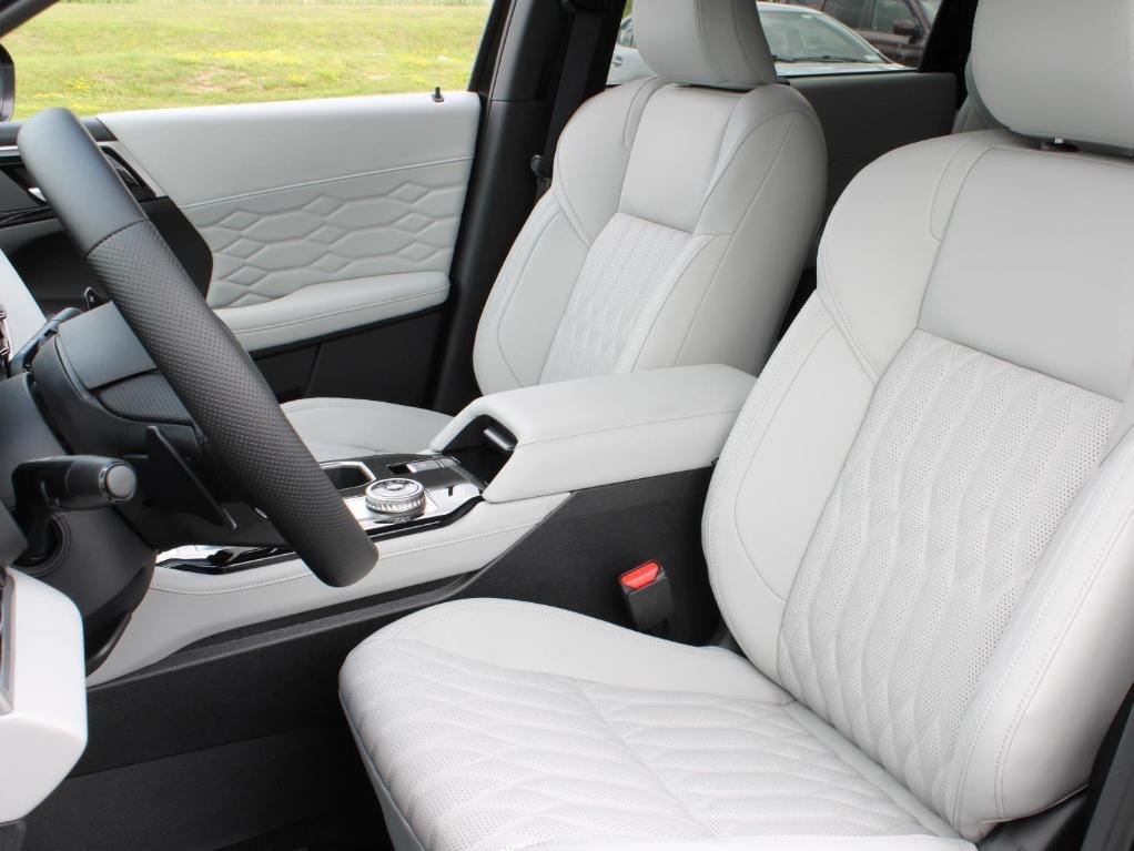 new 2025 Mitsubishi Outlander car, priced at $40,640