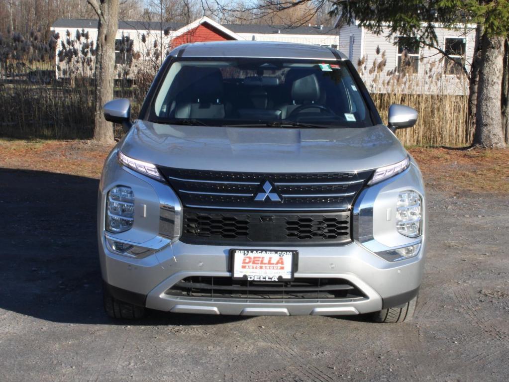 used 2023 Mitsubishi Outlander car, priced at $23,500