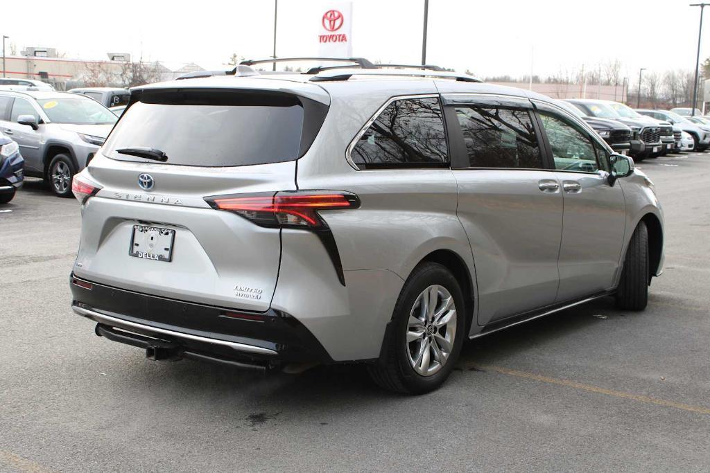 used 2022 Toyota Sienna car, priced at $45,784