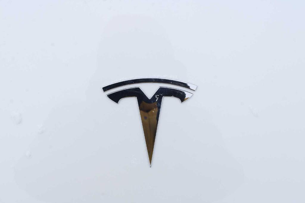 used 2020 Tesla Model 3 car, priced at $25,975