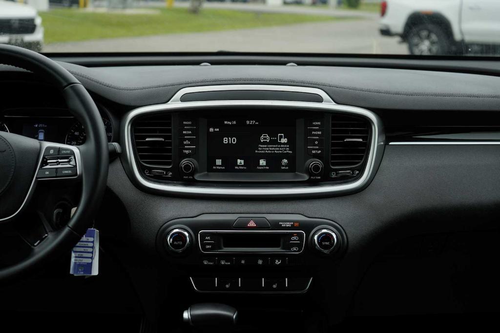 used 2020 Kia Sorento car, priced at $16,245