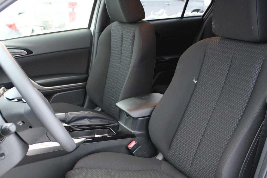 new 2025 Mitsubishi Eclipse Cross car, priced at $27,940