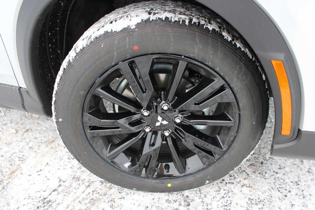 new 2025 Mitsubishi Eclipse Cross car, priced at $27,940