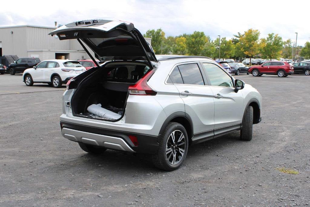 new 2024 Mitsubishi Eclipse Cross car, priced at $30,155