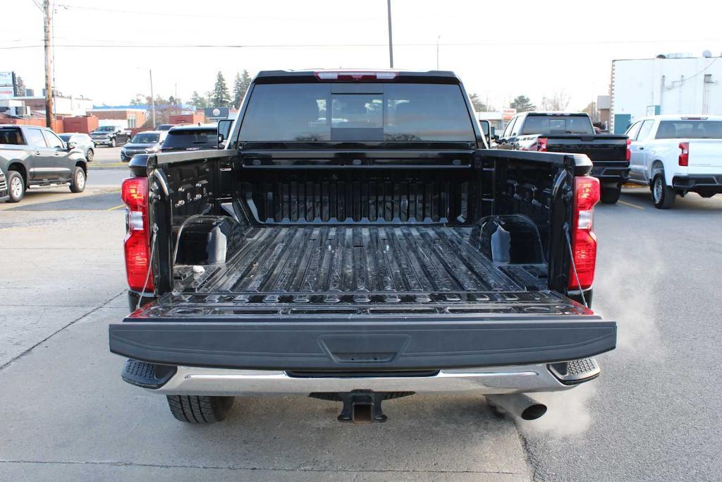 used 2024 Chevrolet Silverado 3500 car, priced at $59,975