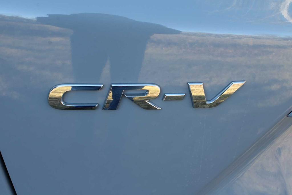 used 2021 Honda CR-V Hybrid car, priced at $29,999