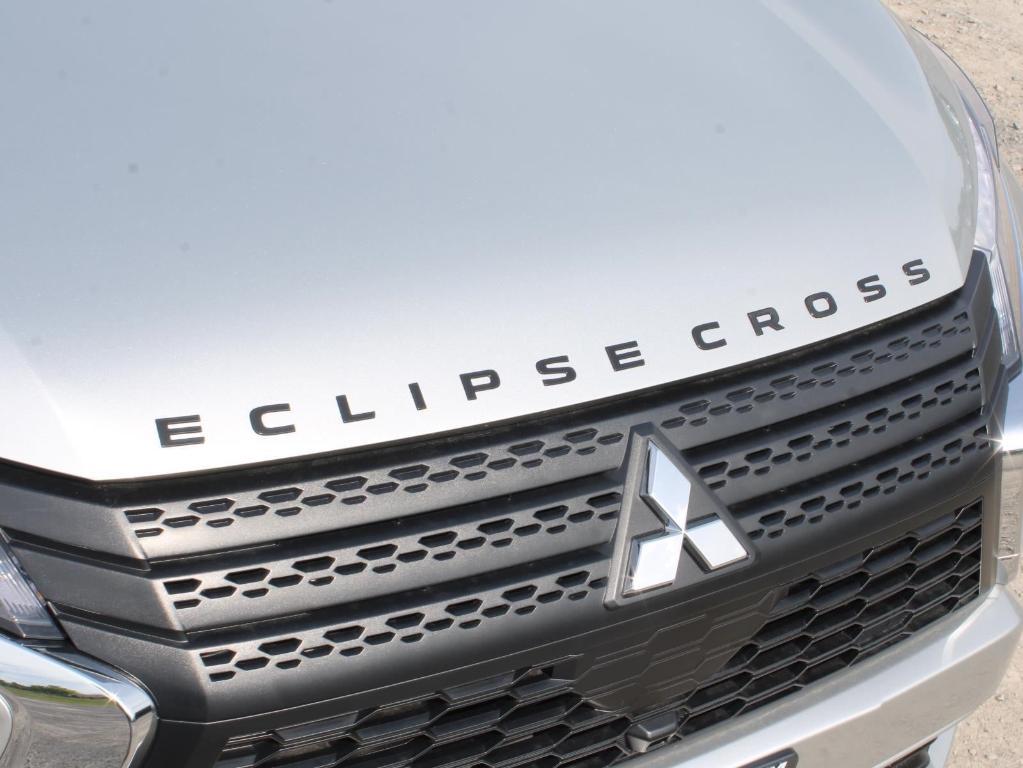 new 2025 Mitsubishi Eclipse Cross car, priced at $30,500