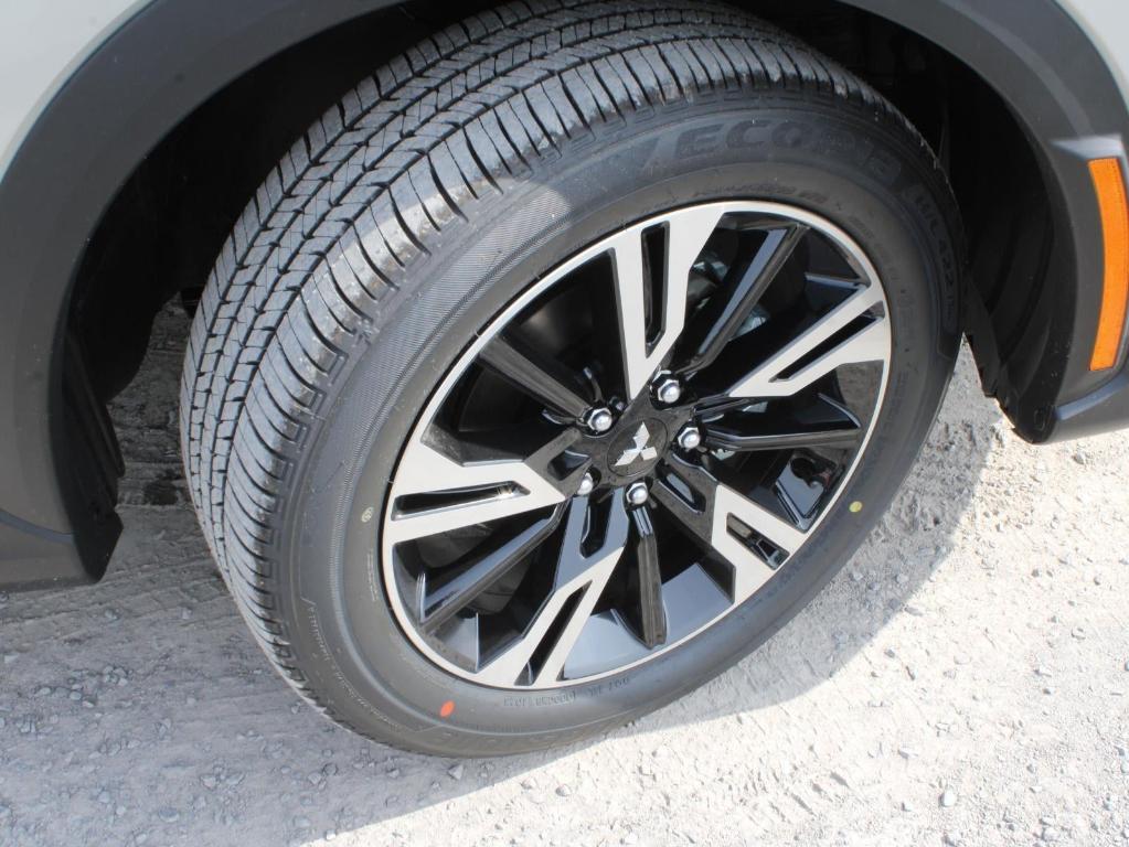 new 2025 Mitsubishi Eclipse Cross car, priced at $30,500