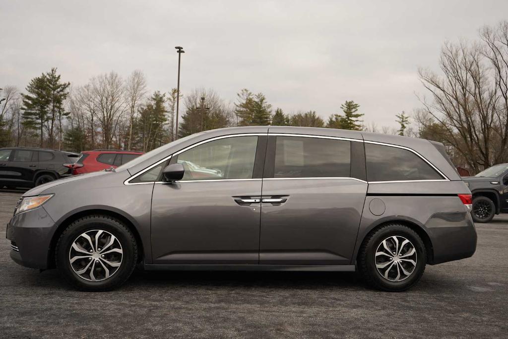 used 2016 Honda Odyssey car, priced at $14,325